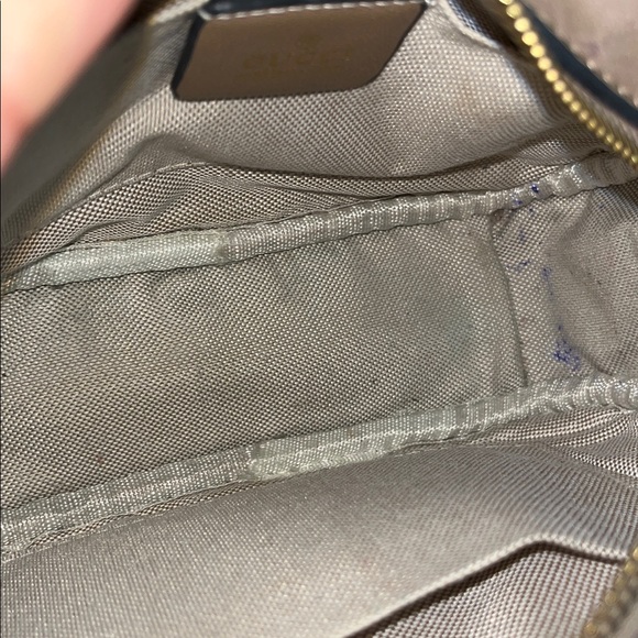 Fashion Quilted Crossbody - Picture 5 of 9